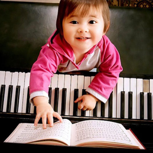 Tại Sao Học Piano Quan Trọng Cho Sự Phát Triển Của Trẻ Em?