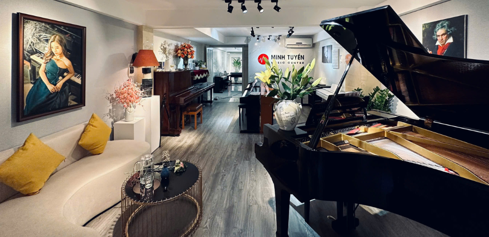 minh tuyen piano
